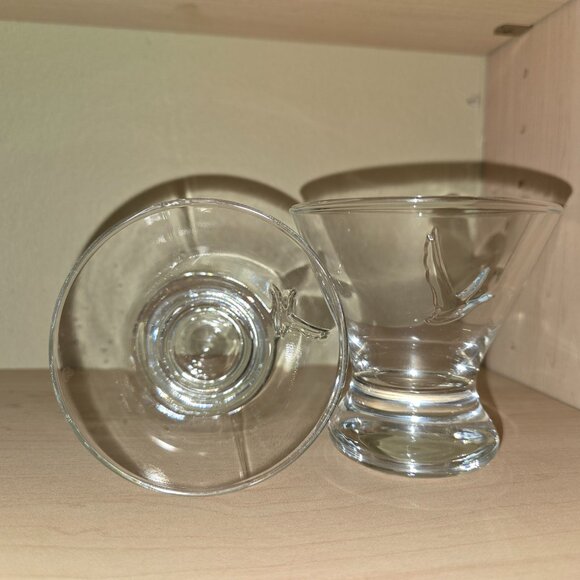 Grey Goose Clear Cocktail Glasses Set of 2 - Picture 4 of 4